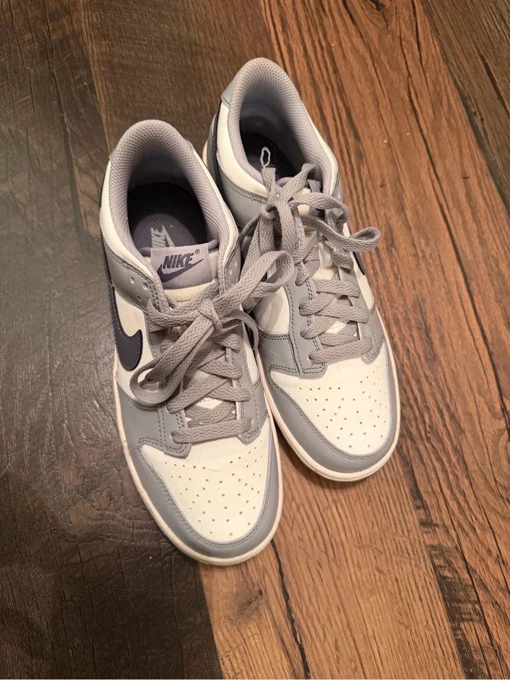 Nike Low-Top Sneakers
